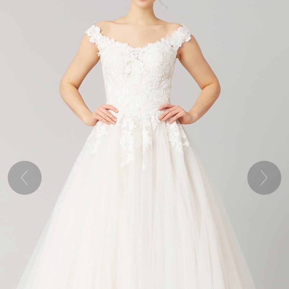 Kleinfeld wedding dress - Cathrine off the shoulder
